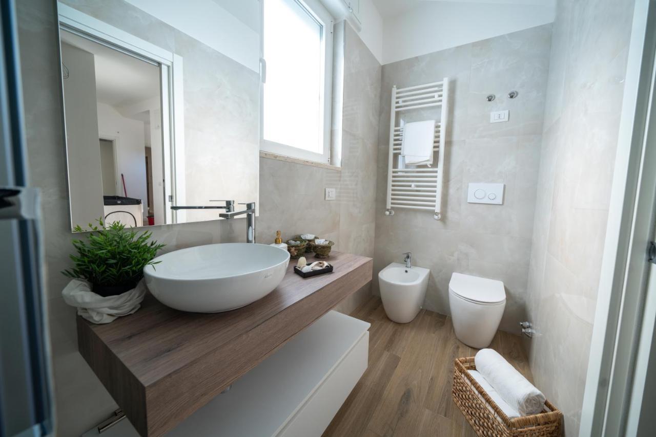 Dimore Capirro Charming Family House Trani Exteriér fotografie
